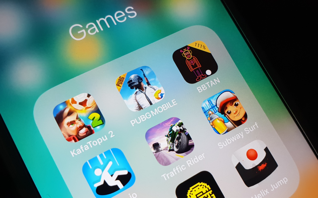 gaming apps on mobile